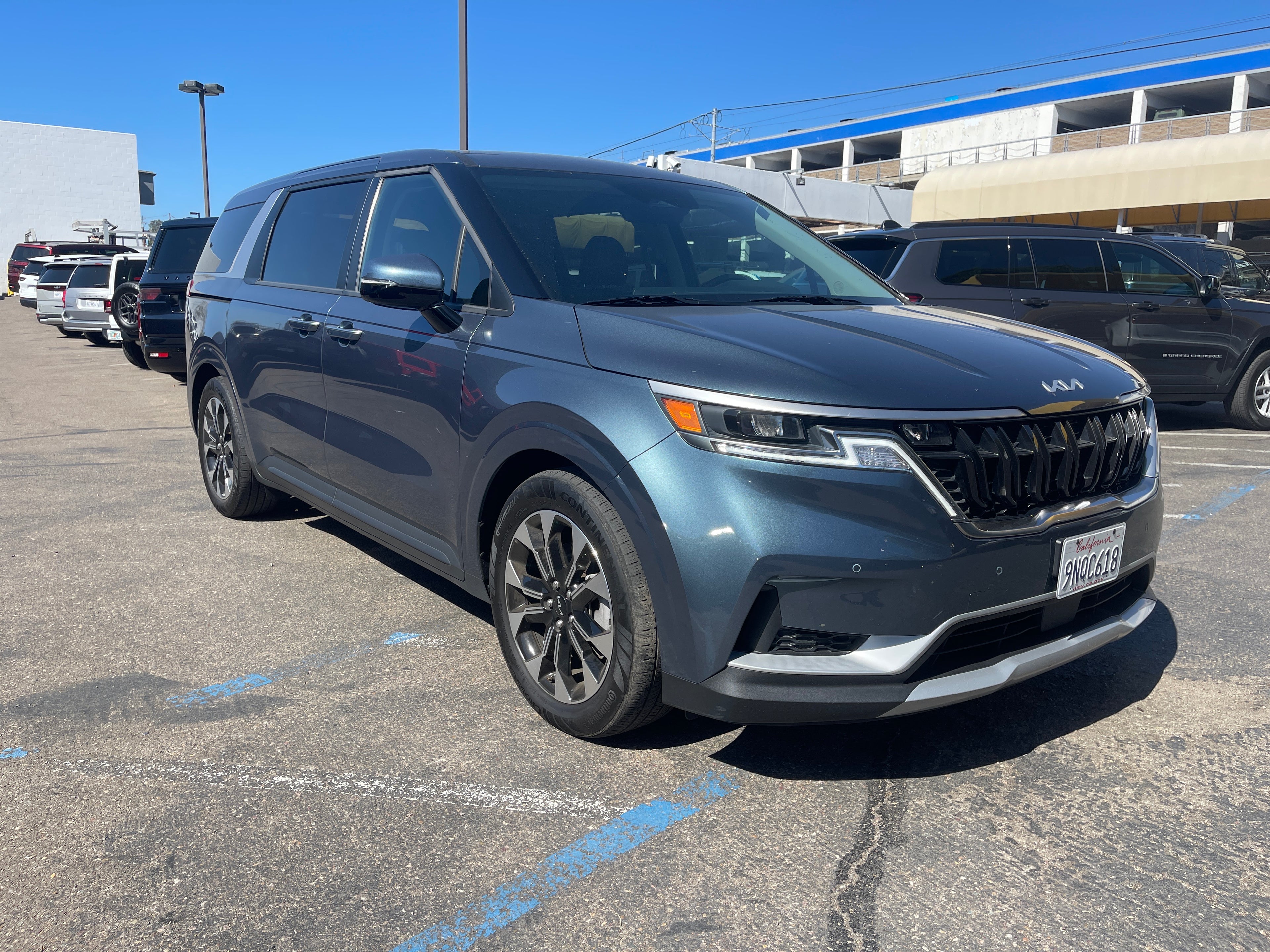 2024 Kia Carnival