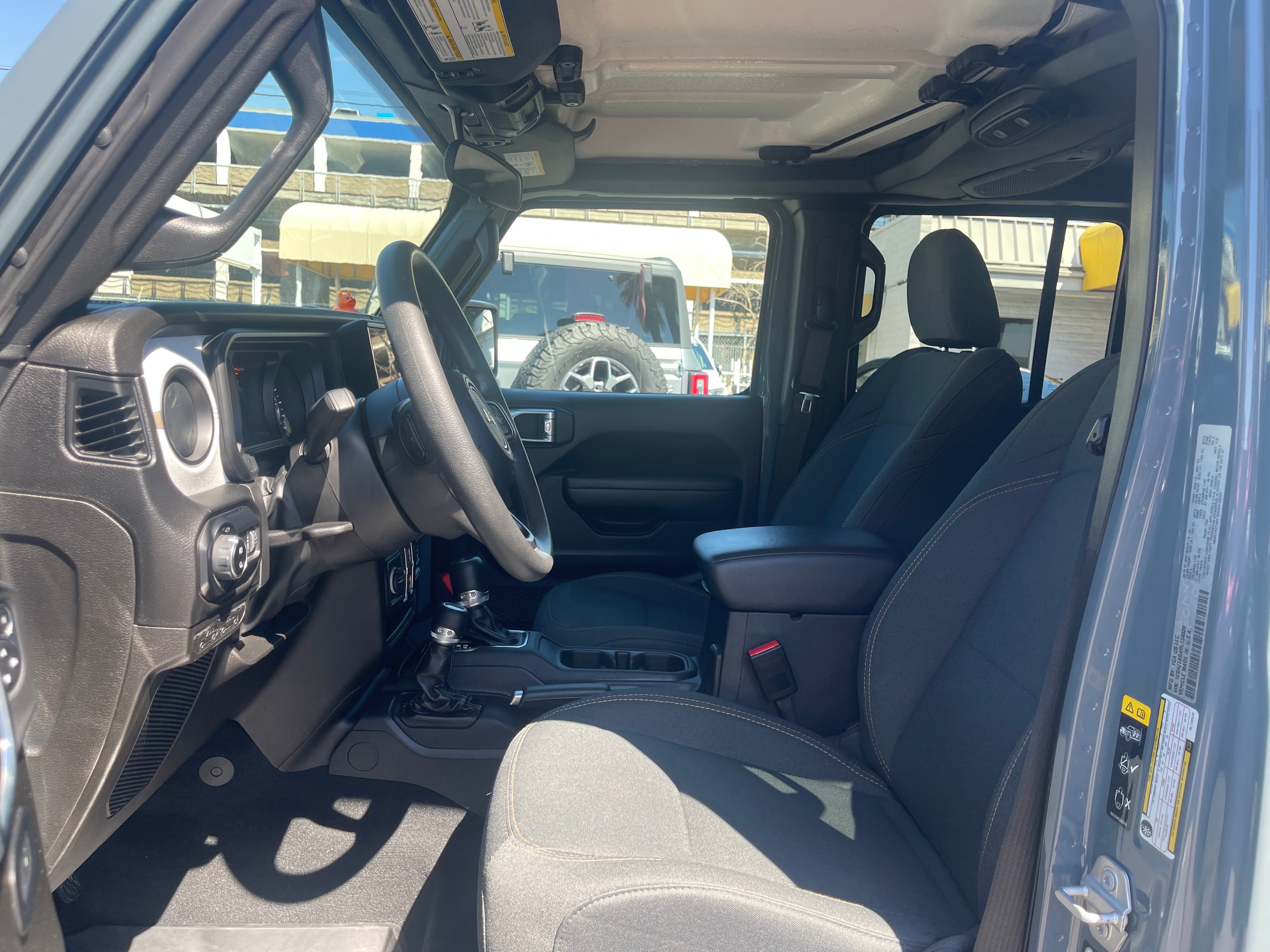 2025 Jeep Gladiator Nighthawk