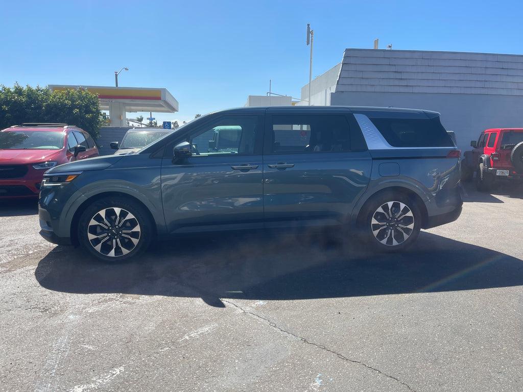 2024 Kia Carnival