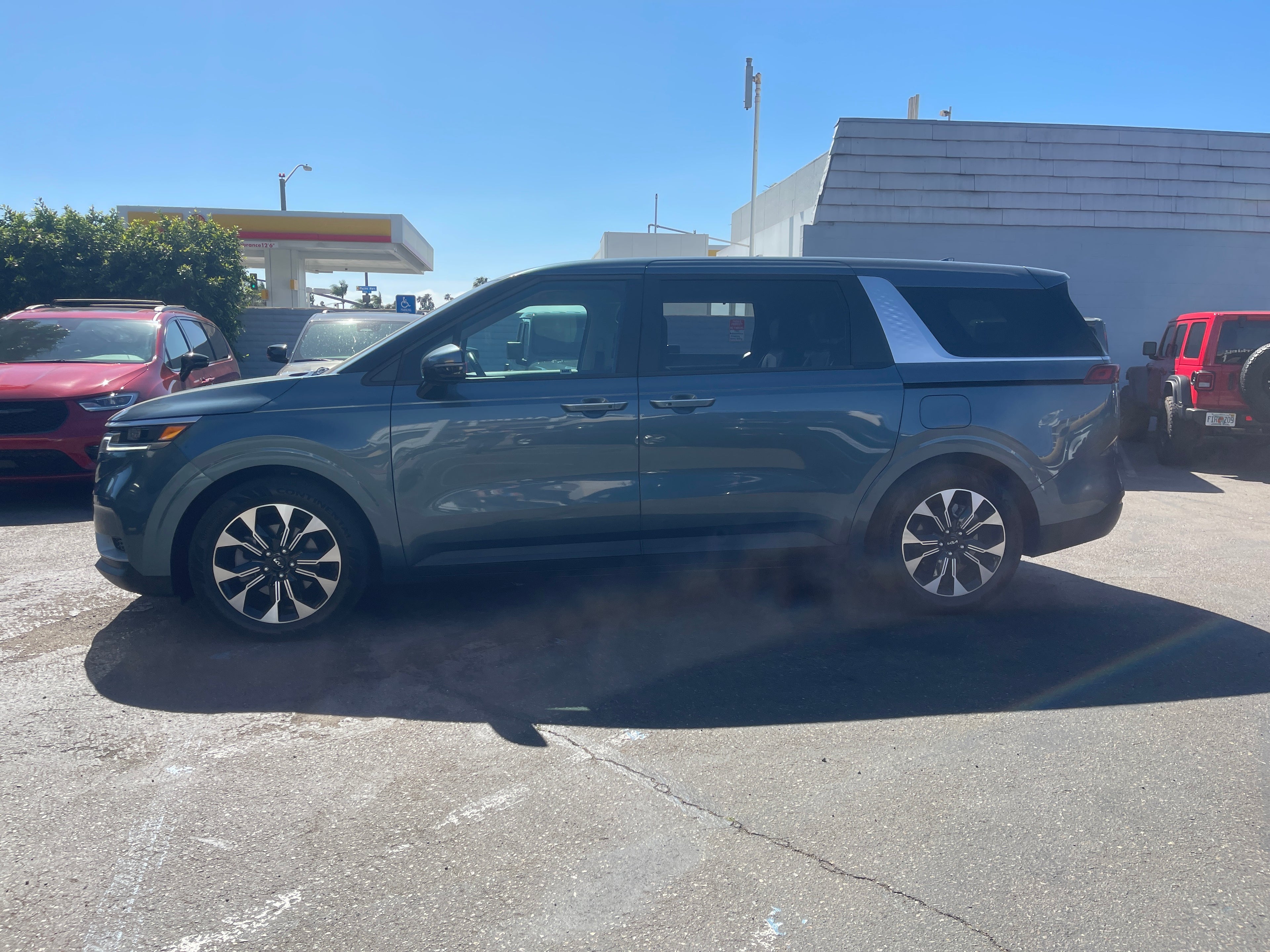 2024 Kia Carnival