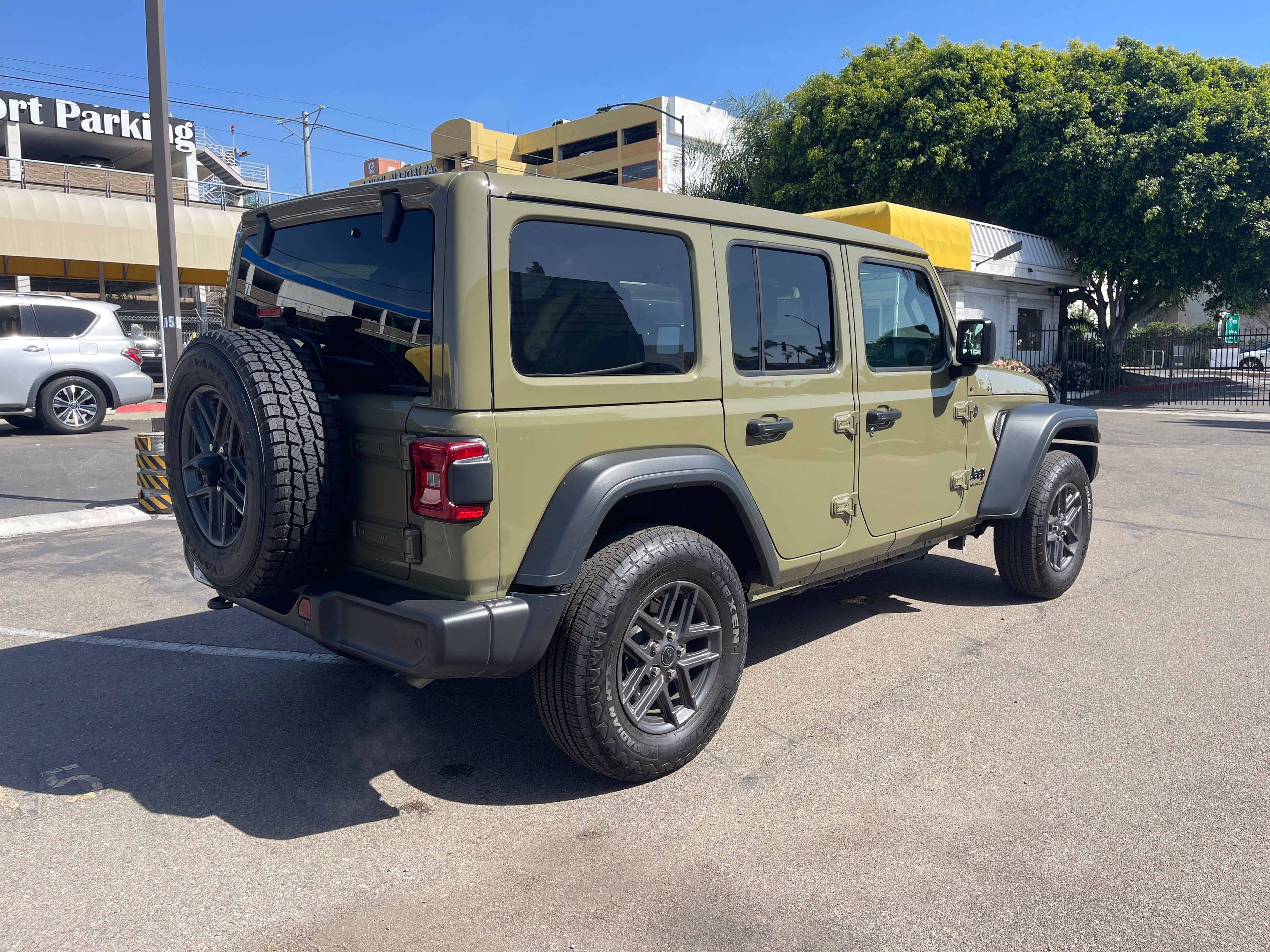 2025 Jeep Wrangler Sport S