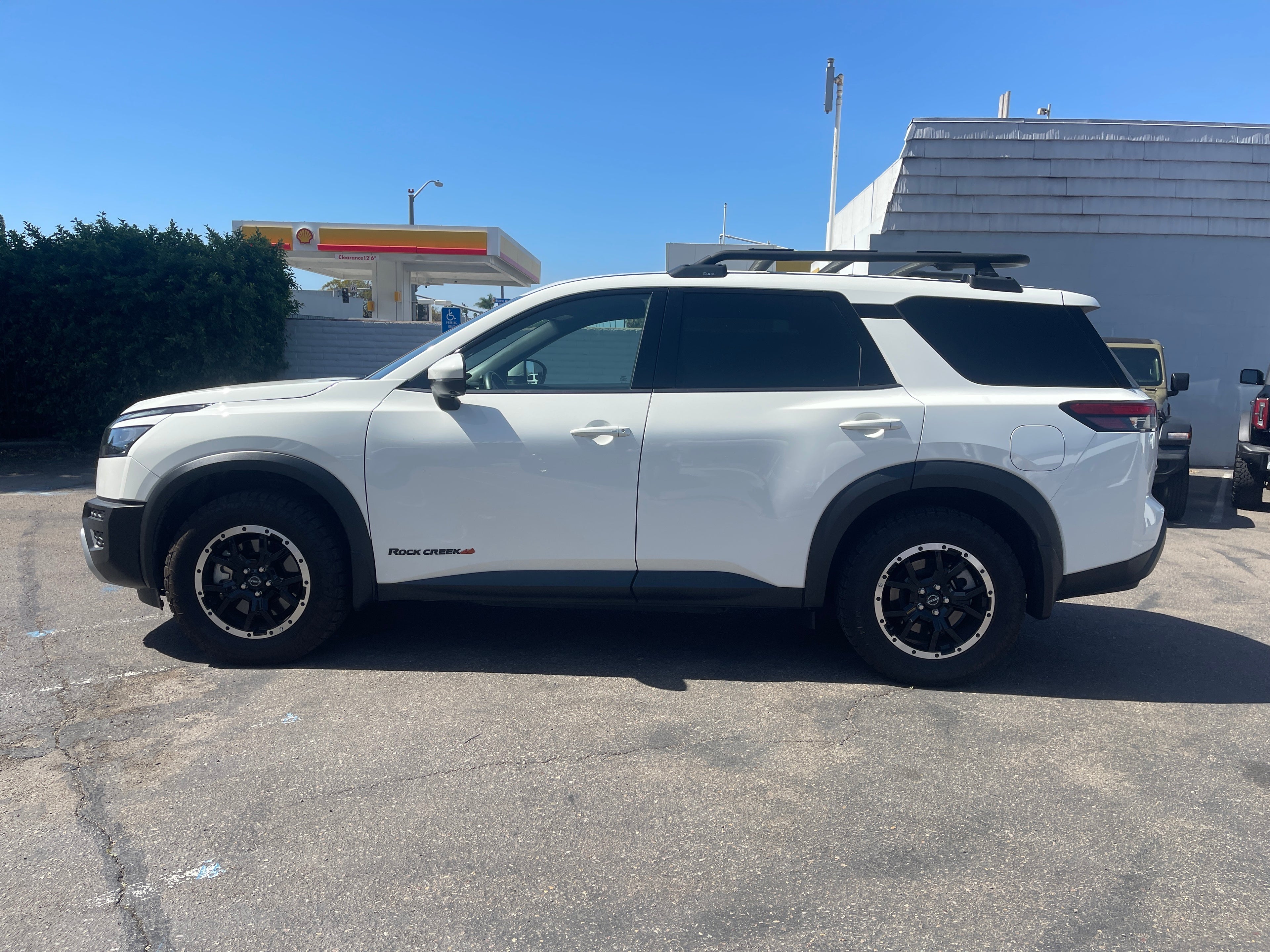 2025 Nissan Pathfinder