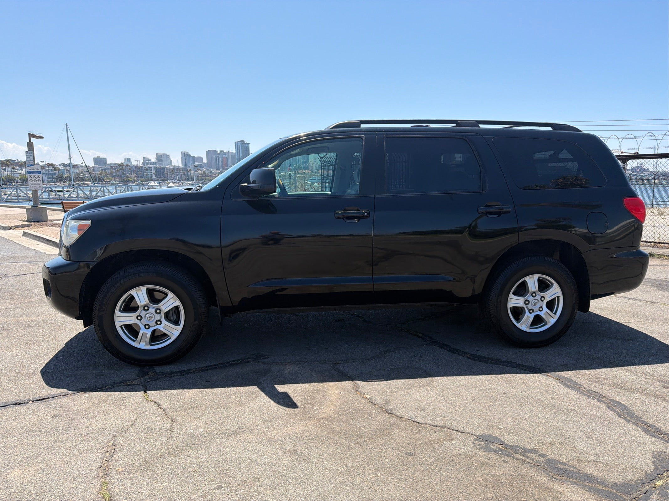 2008 TOYOTA SEQUOIA