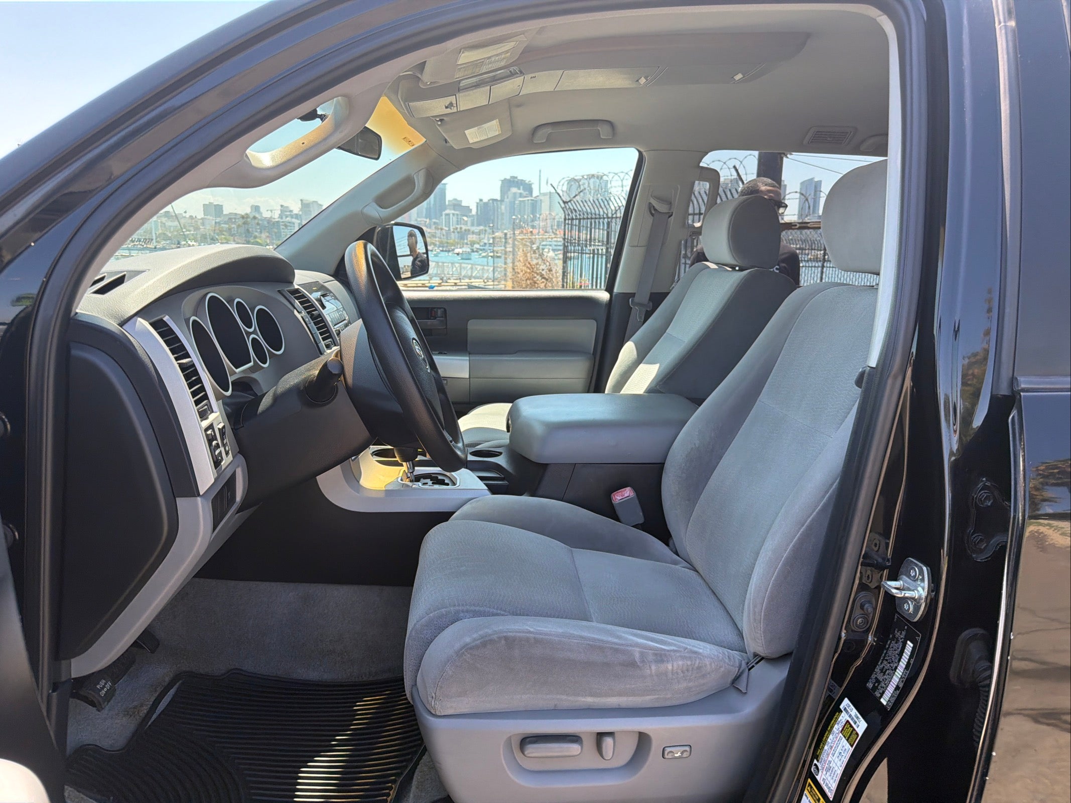 2008 TOYOTA SEQUOIA